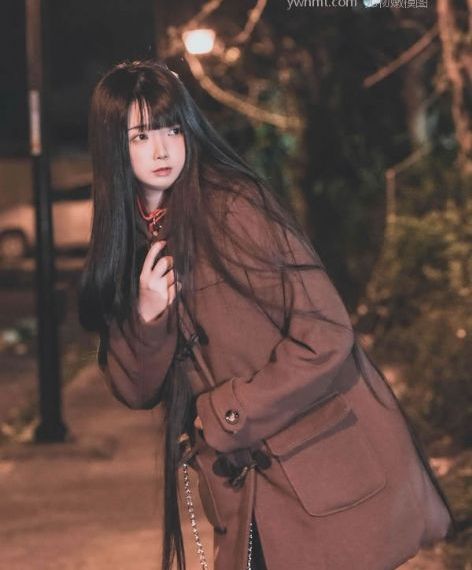 《爱人的谎言》电视剧