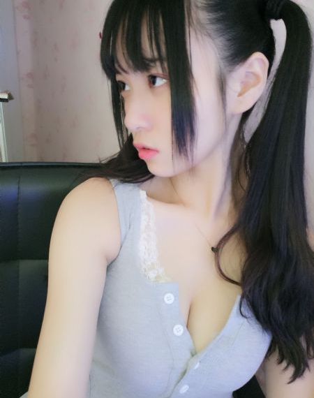 黑狱圣女
