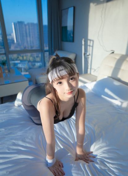 捡到女高中生