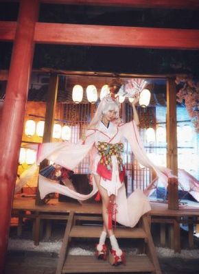 少年亚当